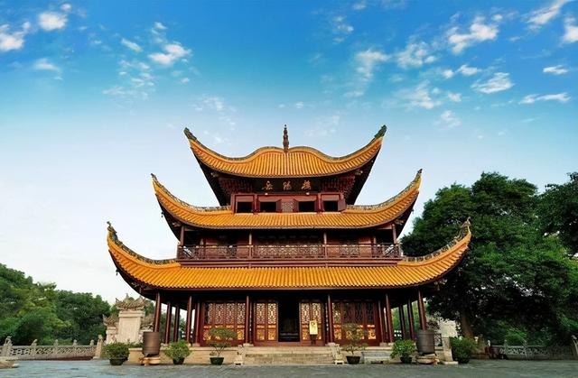 岳阳楼：承载历史与人文的江南瑰宝