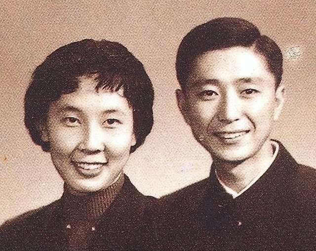 86岁宋世雄现状：定居北京老到认不出，托举儿女成才却都不在身边