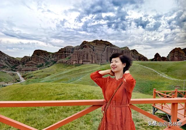 从乌鲁木齐到独山子,有一条省道不输独库公路,风景绝美(3)