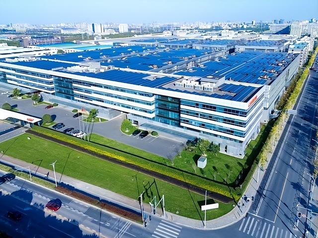 30多家央媒狂追钙钛矿技术，给太阳能电池穿"防弹衣"，寿命逆天？