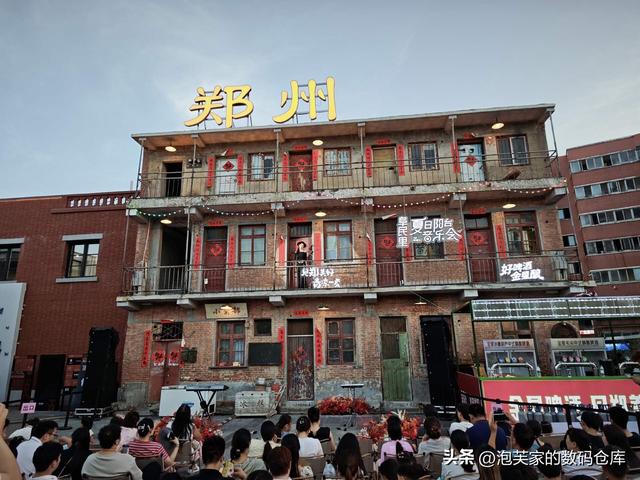 大概是目前最好的小折叠 小米MIX Flip2体验 PK三星Z Flip7优势不小