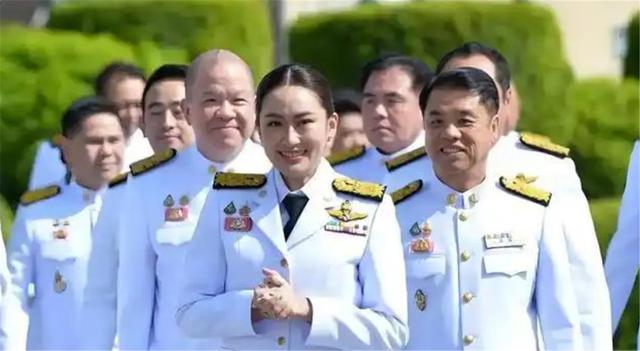 录音门大结局，佩通坦大败，成北京阅兵最遗憾的人，洪森预判真准