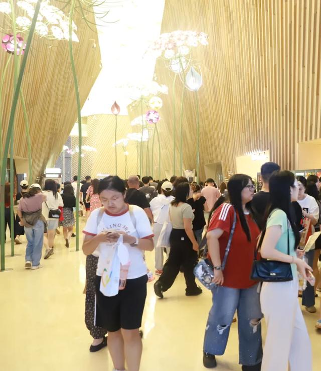 文旅活动人气旺！红谷滩区国庆中秋假期氛围感拉满