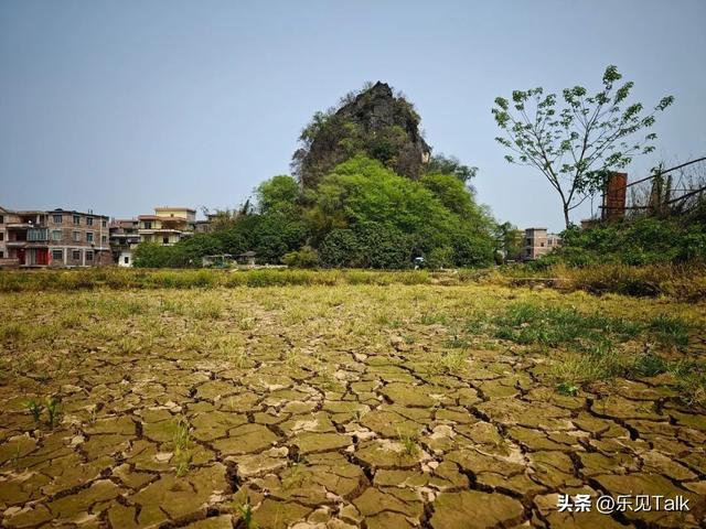 南方持续高温！北方变成“梅雨季”，天气“剧本”为什么如此离谱