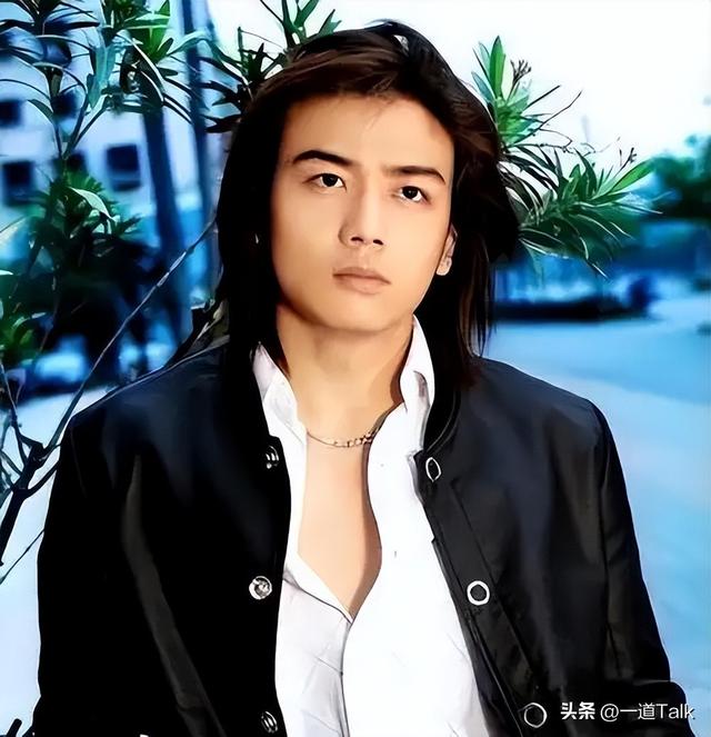 不顾央视警告顶风作案，与刘涛传绯闻的杨烁，如今下场怪不得别人