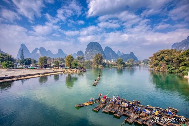 广西桂林和北海都去旅游过，说句实话，两者对比，北海要比桂林好