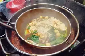 甘肃麻辣烫火了，那咱沈阳也别装了！老式麻辣烫申请出战！图片