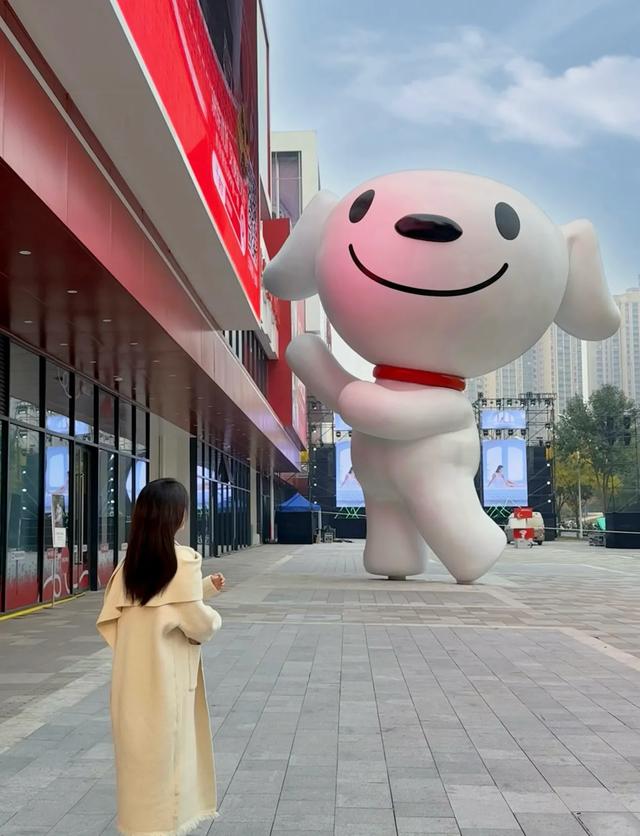 西安人厉害了!比“ 赛格”更好的商场,在西安出现了!