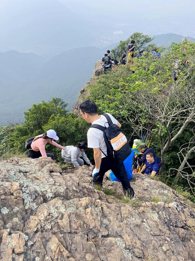 山水为卷，非遗为韵丨2025“环浙步道 登甬十峰”奉化站燃情开跑