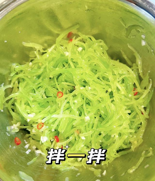 谁说减脂餐难吃？这道莴笋菜绝了！5步搞定’0糖0脂还自带甜味！