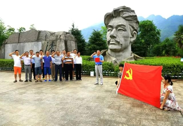 余霞寿 散文||赓续红色血脉一一怀玉山印记