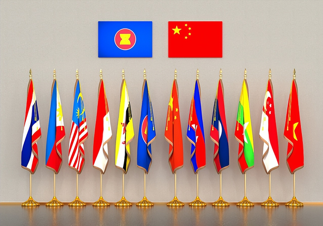 不给洪森一枪一炮！中国找到处理柬泰冲突的好办法，白宫终于发声