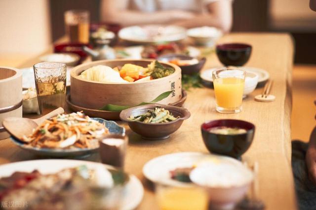 别再瞎练！这份快速练出腹肌的攻略，小白也能逆袭