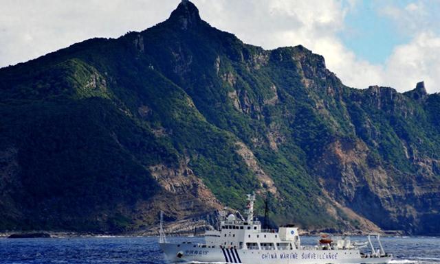 5架无人机围岛，中方不敢击落？反制手段就位，高世连拜鬼都不敢