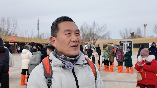 敦煌迎来首批冬季专列游客 文旅融合助推丝路旅游升温