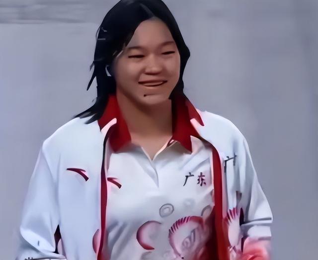 不到24小时，央视3次点名全红婵！彻底暴露夺冠后的“真实情况”