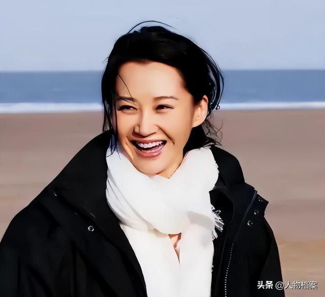 一生“风流成性、老少通吃”	，被称女人中极品的她，却56岁还单身