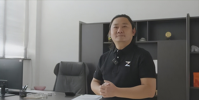 从县城修车工到年入 7 亿！追记者3小时，他用 20 年把 “赛车梦” 变现