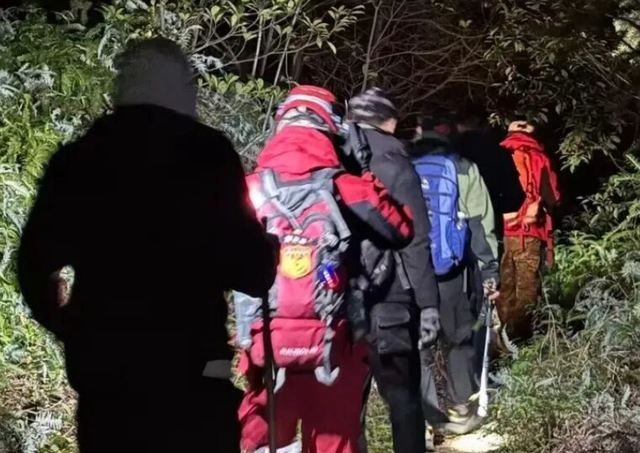 三天三起救援10人被困！瑞安福泉山“野路”徒步警钟长鸣