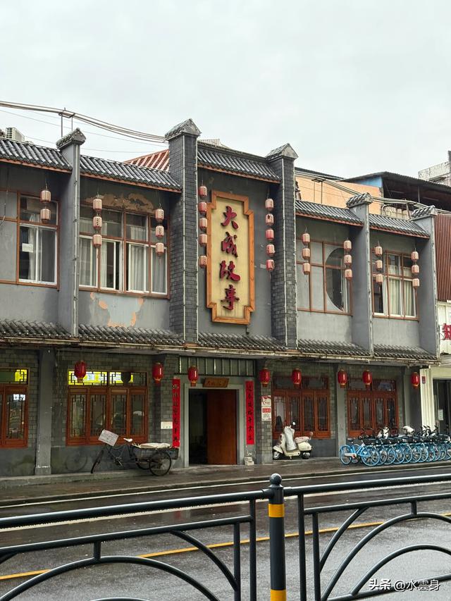 北京自驾长江三峡，神农架之旅（3）