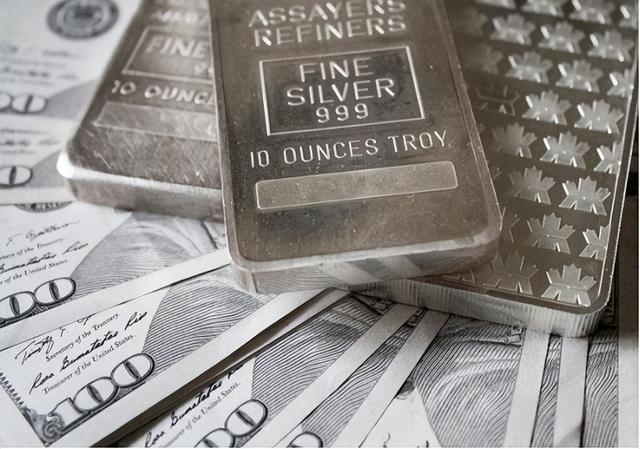 白银“比肩稀土”，成关键材料，纽约对比上海	，每盎司相差6美元