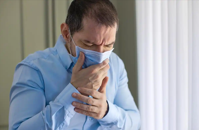 医生发现：天冷坚持戴帽子的人，过不了几个月，身体会有5大变化