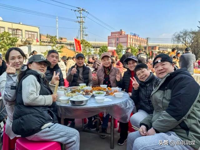 旅居云南·入昆第一站丨山水田园间，嵩阳街道老房焕新颜，旅居兴业两相宜