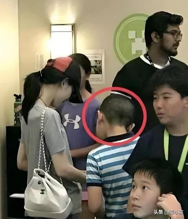 钱再多有什么用？51岁刘强东对大儿子的“亏欠”，至今都难以弥补