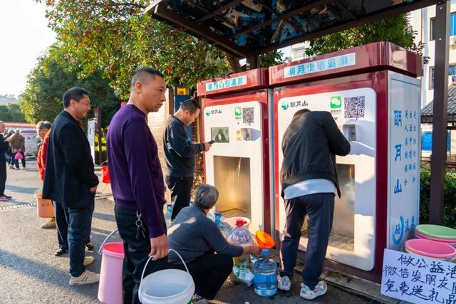 人气爆棚！明月山冬日旅游旺季太热闹了！