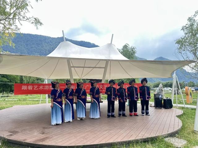 山水云屏 艺术共舞｜“跟着艺术游陇南”走进云屏三峡