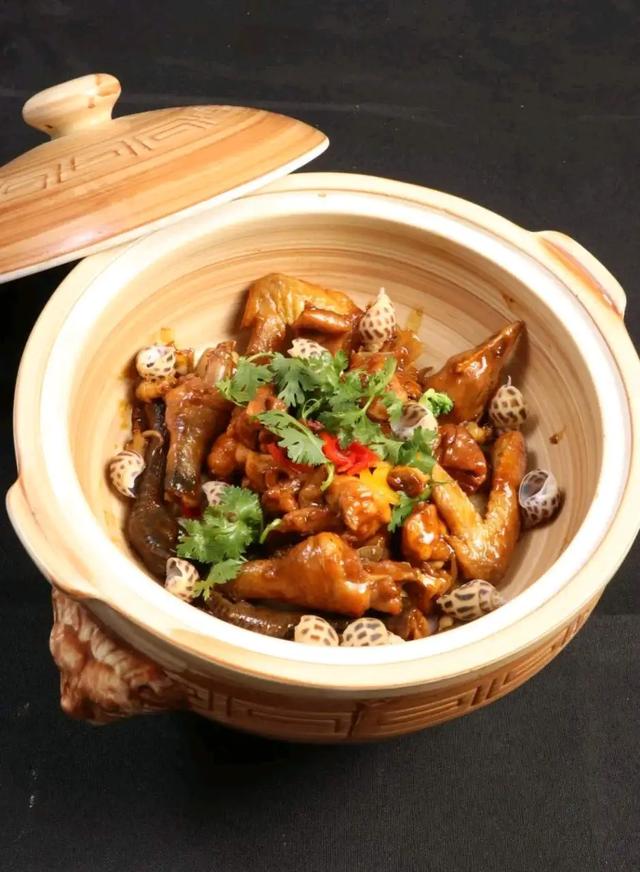 鸡肉干贝花胶沙虫汤 花胶干贝炖鸡