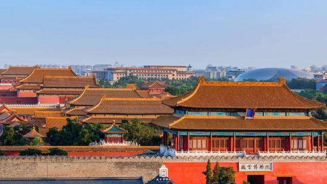 穿回古代当皇帝，你会在紫禁城度过一个怎样的夏天？