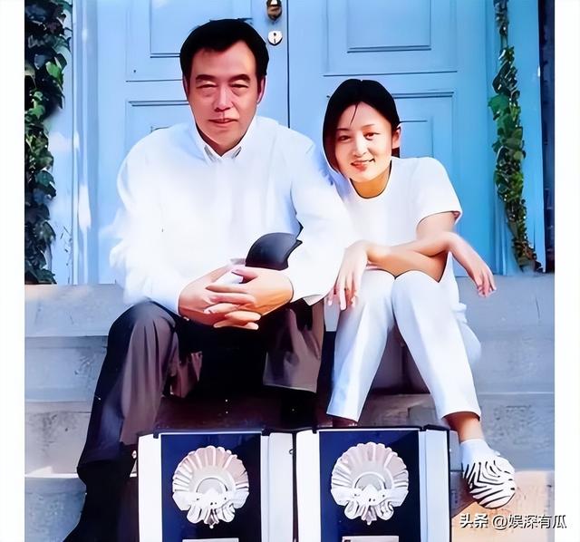 长得太美被导演占为己有，4年后生下大明星儿子，16岁开始争光了