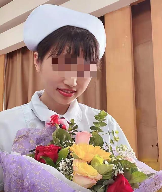 丈夫公开发声！官宣辞职才5天	，最快女护士竟踏上了另一条上坡路