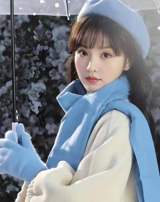 广西柳州一校花好漂亮， 身高168cm，体重46kg 美的让人移不开眼