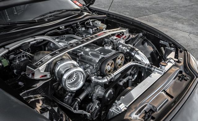 日媒：给中国50年也造不出日本发动机！马斯克：中国车企值得尊重