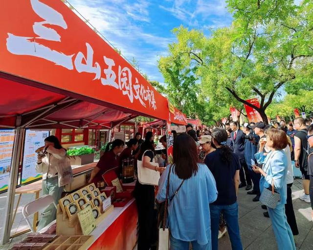 海淀16家景区假期迎客254.45万人次