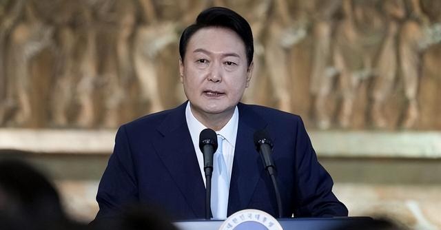 李在明万万没想到，入狱后的尹锡悦，竟然比当总统还挣得多