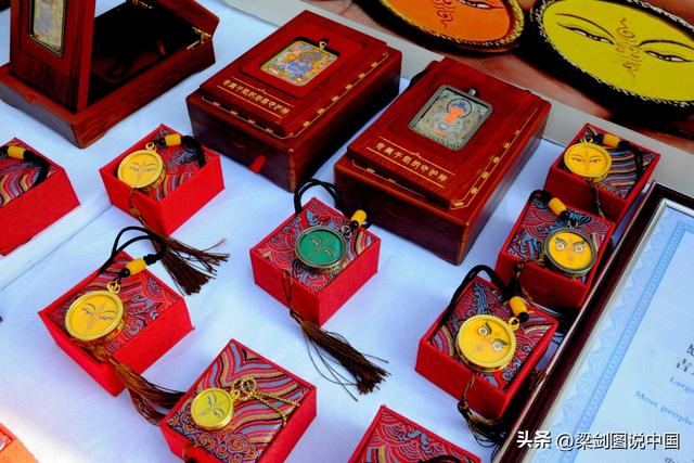 2025年青海同仁热贡文化唐蕃古道行兰州站农文旅商推介活动启幕。