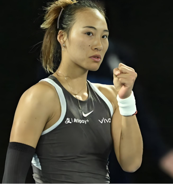 郑钦文入院手术后近照曝光，释放三个信号，李娜说的没错