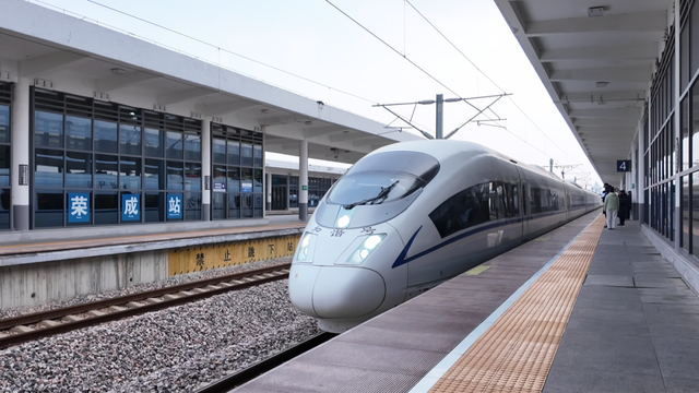 乘高铁看天鹅，还有限时景区优惠！