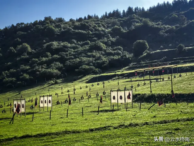 关山牧场会“瑟瑟发抖”？我看多虑了，即使旁边有大片免费的草原