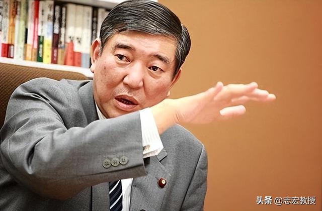 出大事了，日本首相辞职，美首都爆发大规模混乱，俄导弹深夜发射