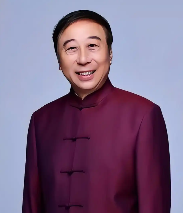 一级演员闫学晶塌房	，她做错了两件事