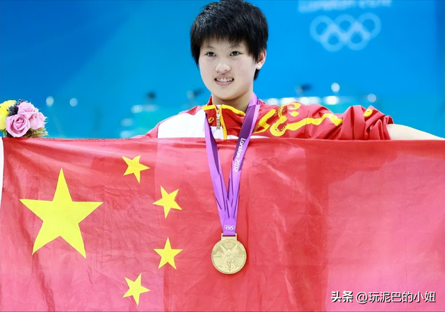 关系藏不住了！奥运冠军陈若琳放着霍启山不选 	，原来她喜欢这样的