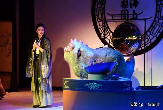 客流持续大涨！这个“人挤人”也要去的地方，最近有了新“顶流”，“买吃逛”都有好去处，你试过了吗？