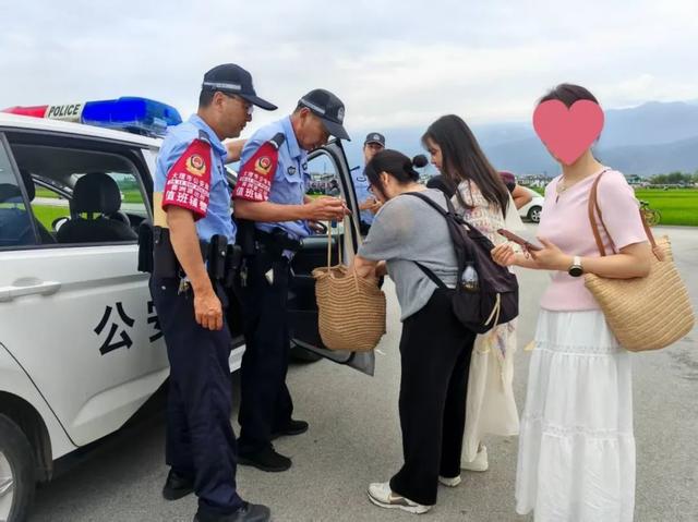 深化“旅游警务” 守护古镇“诗与远方”
