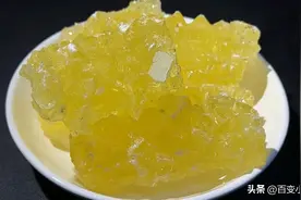 大块冰糖太硬弄不开？教你一个小妙招，20秒变成小冰糖，方法真棒图片