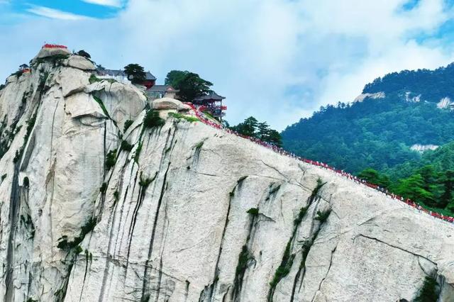 走出“浪浪山”，跟小妖怪一起去华山！