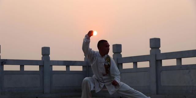 四十岁练太极，还能出“功夫”吗？关键看你怎么理解“功夫”二字